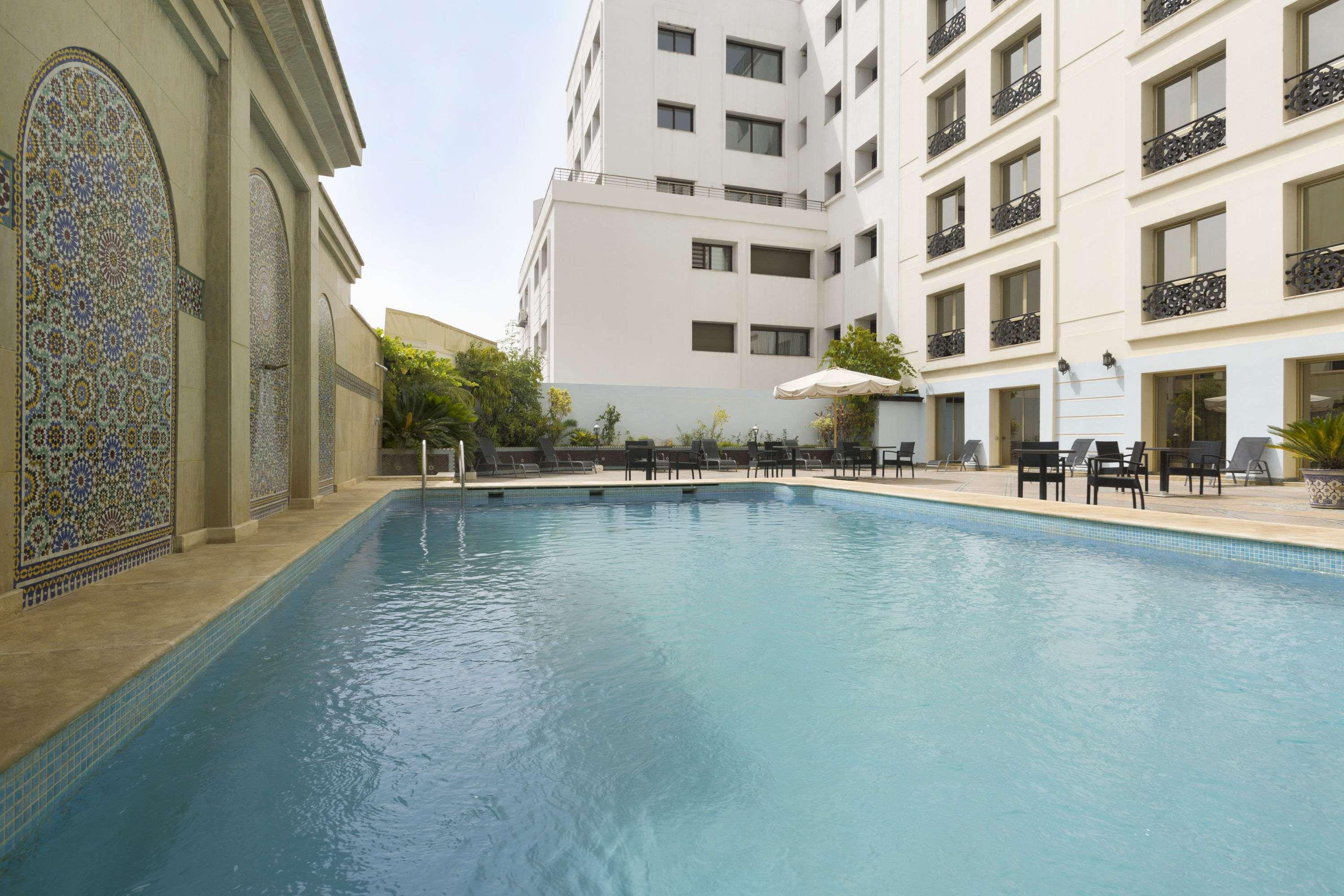 מלון Ramada By Wyndham פס מראה חיצוני תמונה