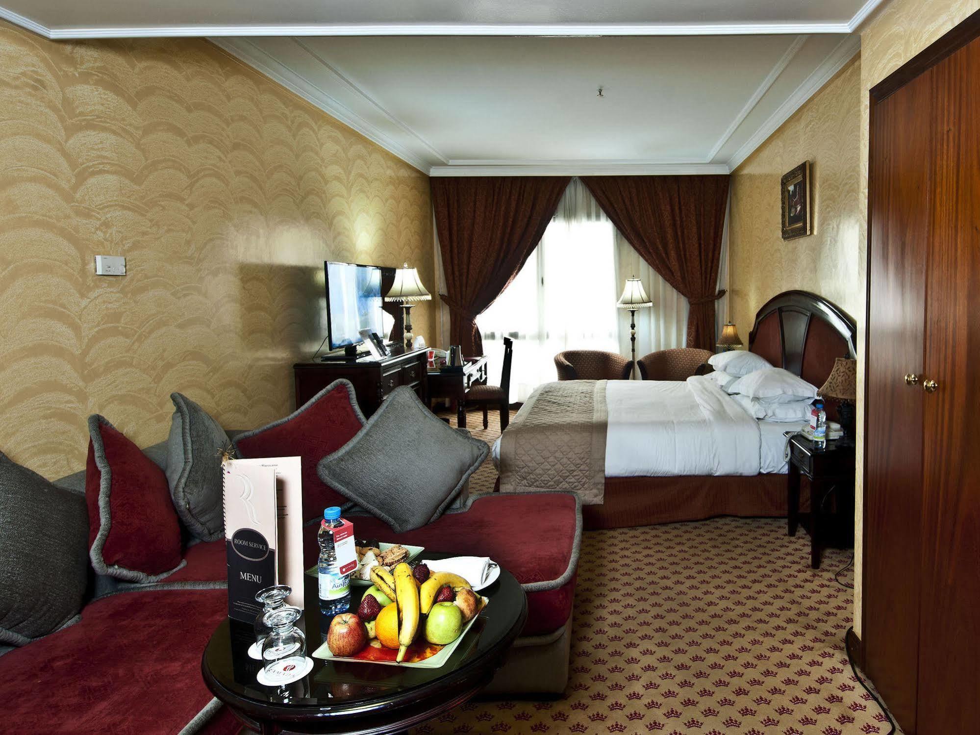 מלון Ramada By Wyndham פס מראה חיצוני תמונה