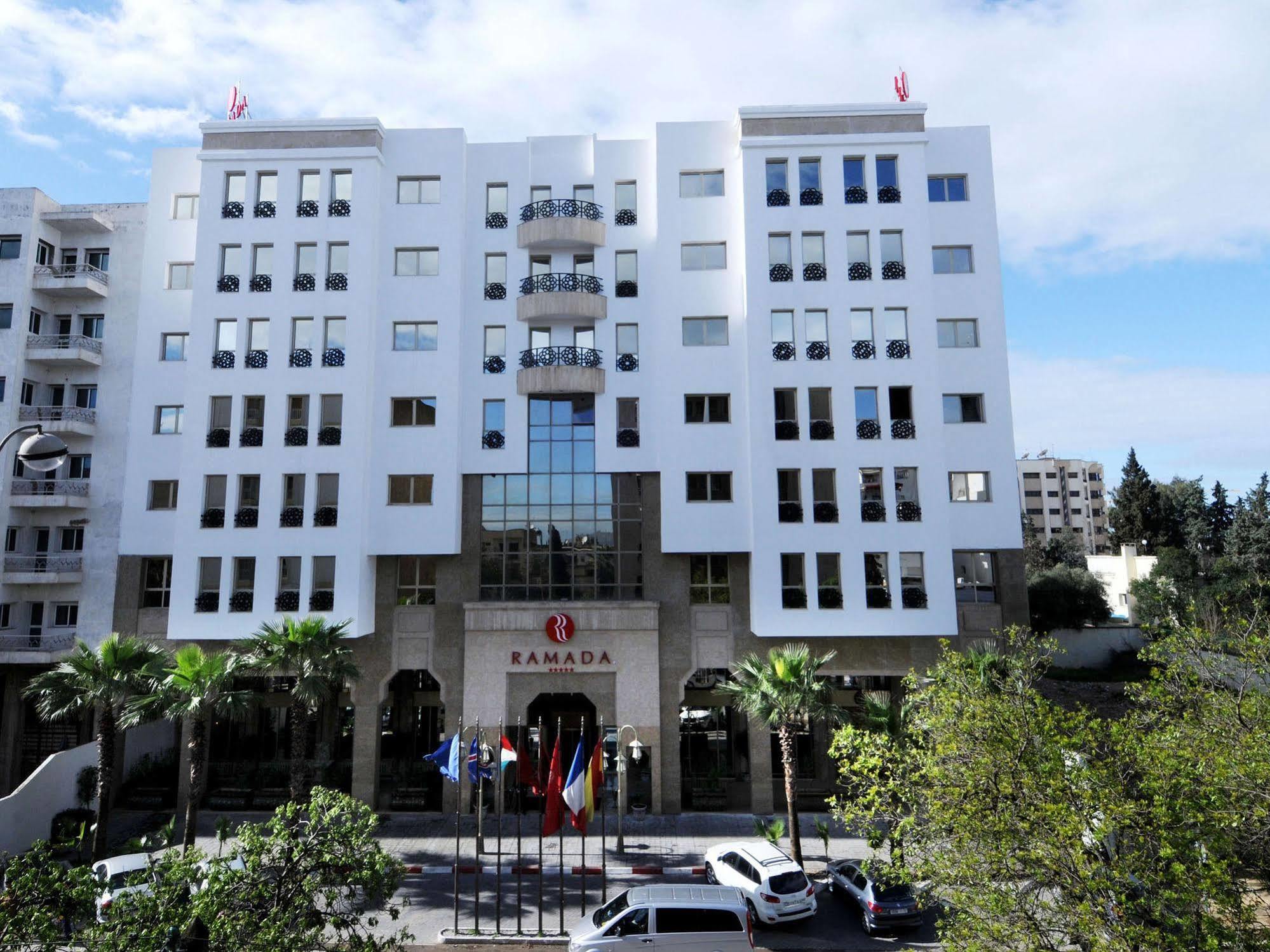 מלון Ramada By Wyndham פס מראה חיצוני תמונה